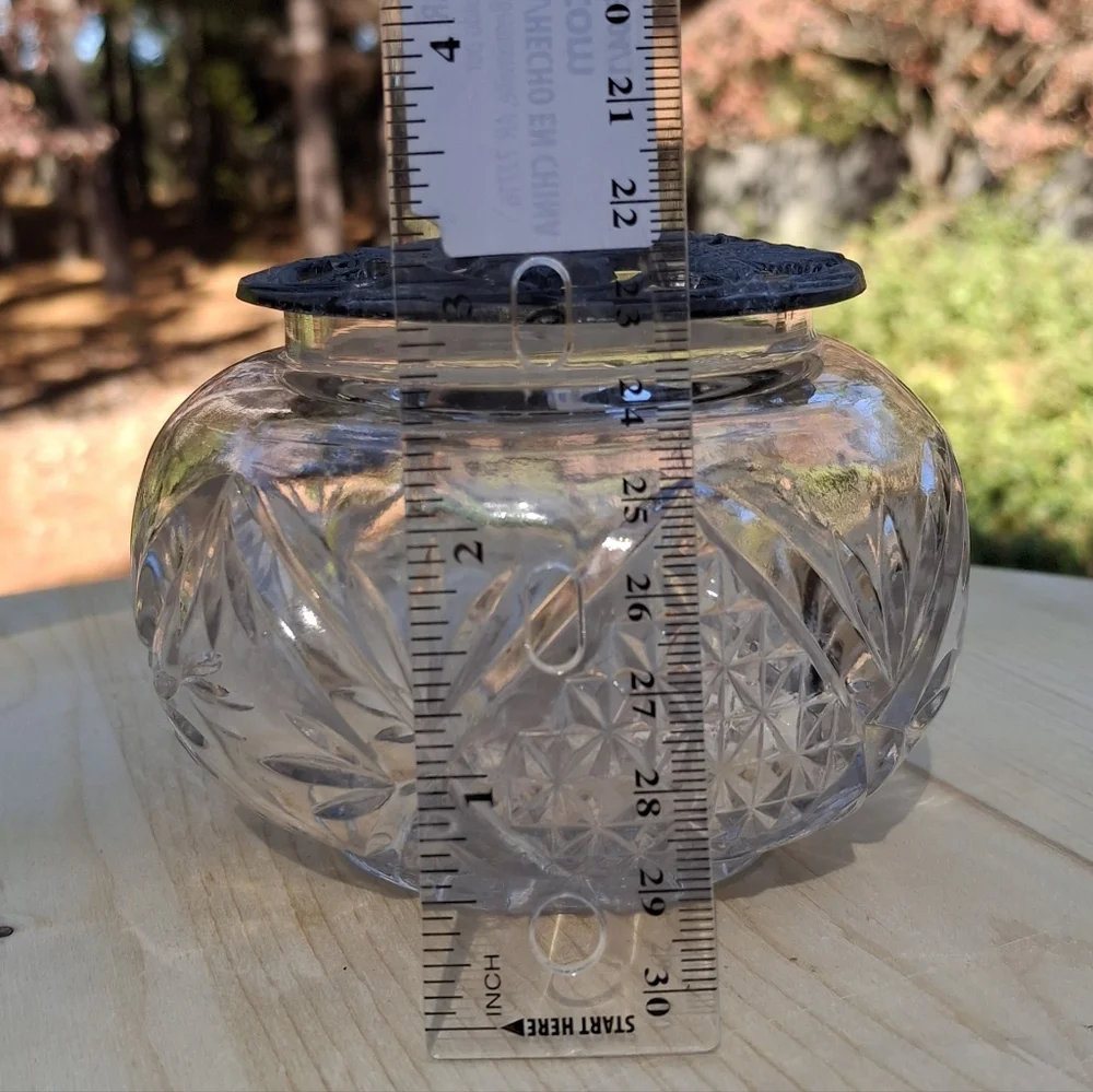 Vintage Clear Cut Glass Vanity Jar Hair Receiver Popourri Jar